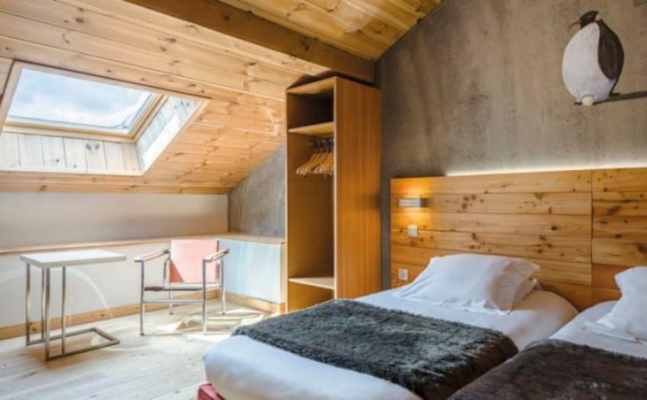 Hotel Anova, Montgenevre, Twin Bedroom